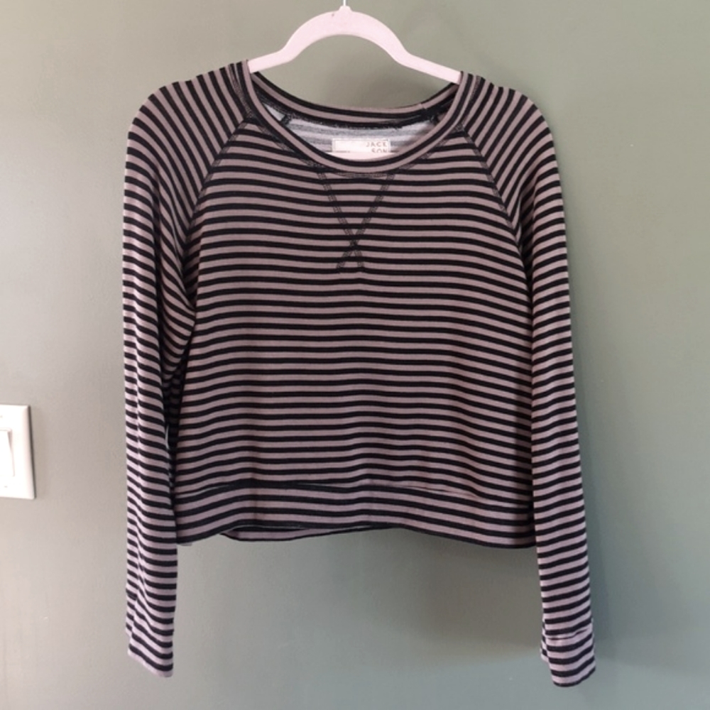 Jackson Rowe Striped Crop Style Long Sleeve Soft Casual Top Sz Medium - Picture 2 of 8